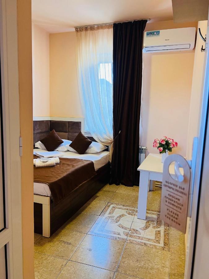 Marnar Hotel Yerevan Exterior foto