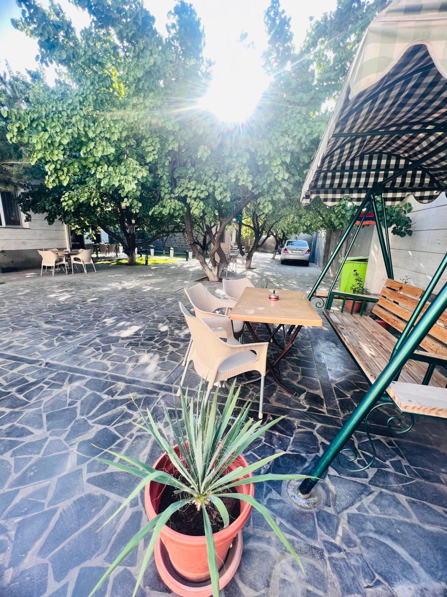 Marnar Hotel Yerevan Exterior foto