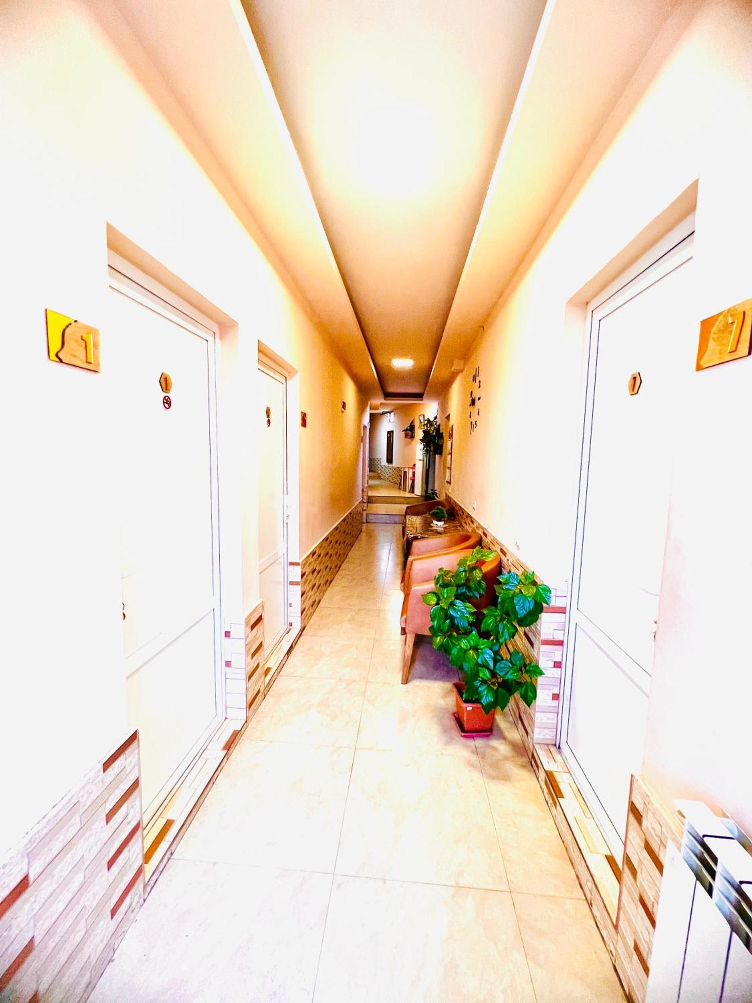 Marnar Hotel Yerevan Exterior foto